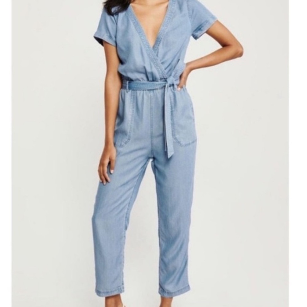 Abercrombie‎ & Fitch Charcoal Ankle Jumpsuit - Picture 9 of 9